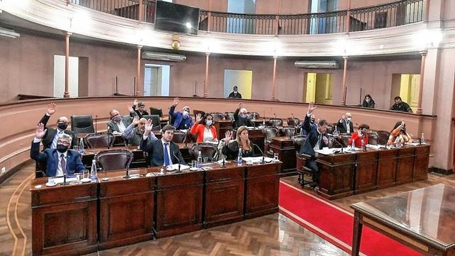 El Senado podrá sesionar en el interior de la provincia