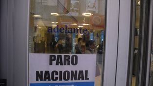 Trabajo dictó la conciliación obligatoria, pero los bancarios ratificaron el paro de mañana