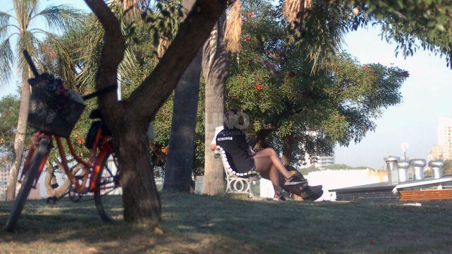 Viernes muy caluroso en la ciudad de Santa Fe