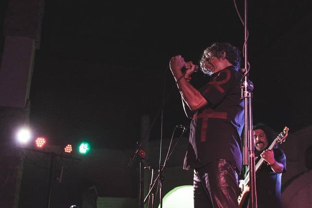 Calle Ramiro Maradey, un homenaje a un emblema del rock local