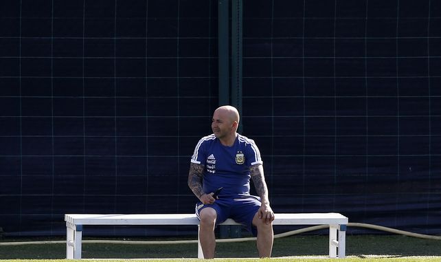 Jorge Sampaoli se reunió con Tapia y le comunicó su decisión