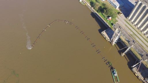 Realizan tareas de dragado en el Puerto de Santa Fe