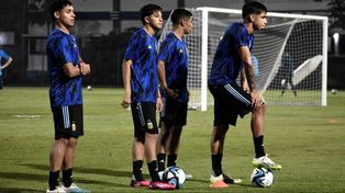 Preparados. Los chicos de la selección buscarán dar el batacazo ante los brasileños.