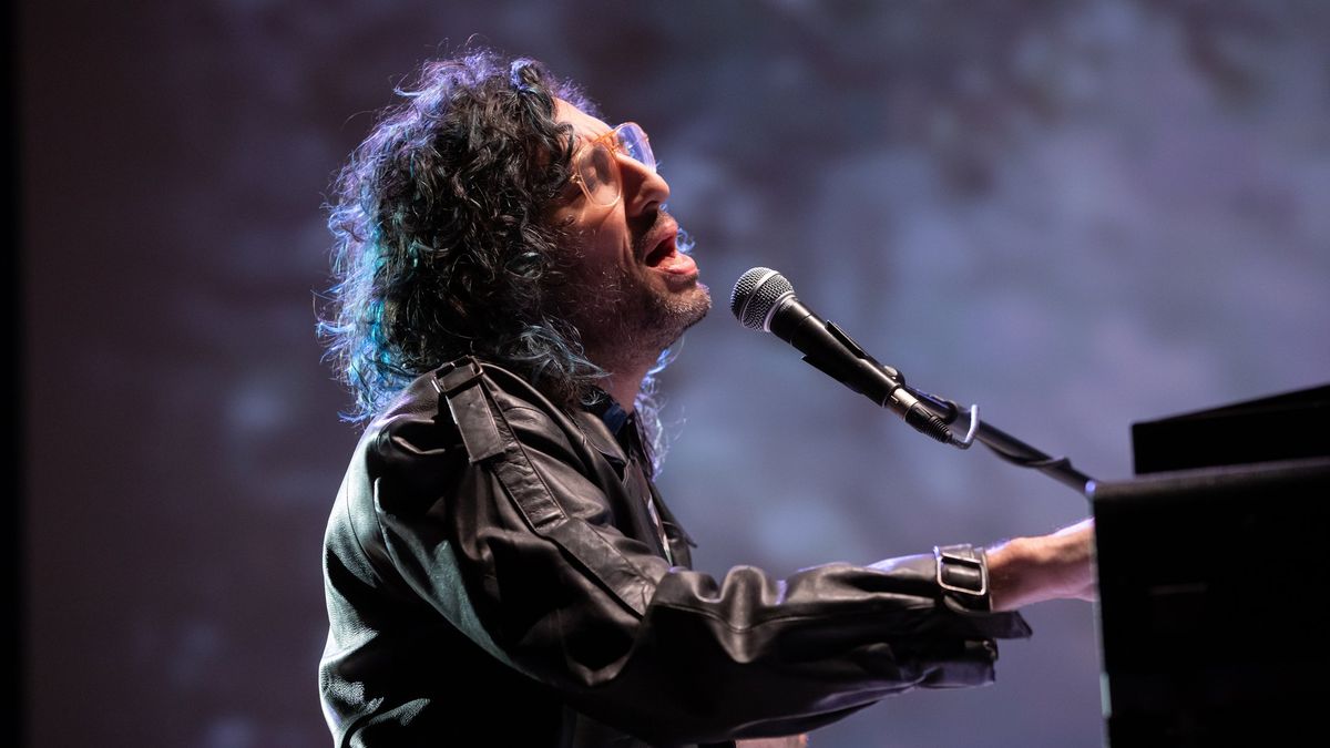 Al rescate de Giros, un disco imprescindible de Fito Páez