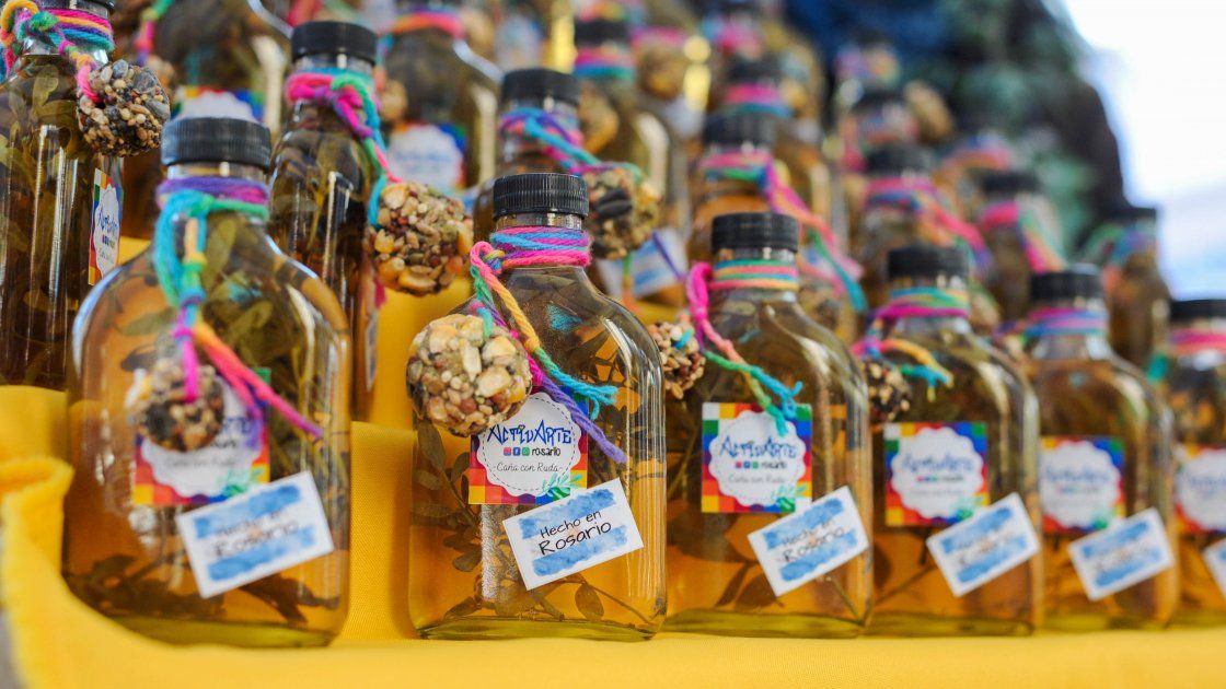El ritual de la Pachamama recomienda beber tres tragos de caña con ruda en ayunas el 1º de agosto.&nbsp; 
