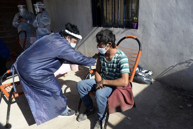 La población de rosario fue asistida durante la pandemia por el personal de salud municipal.
