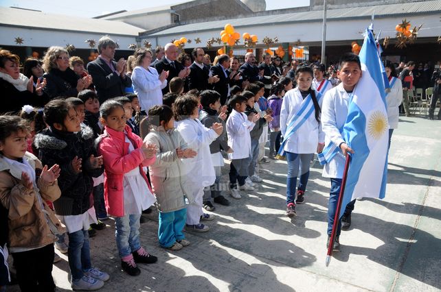 La Escuela Gálvez festejó su centenario a lo grande