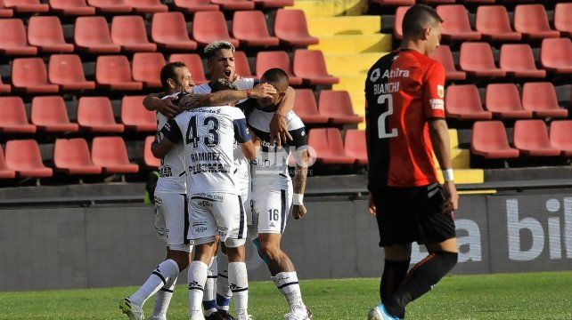 El Uno Por Uno De Colon En La Derrota Ante Gimnasia