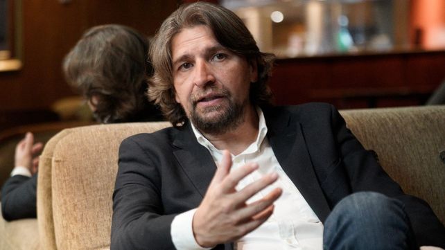 “Necesitamos pensar cómo regular estas situaciones que se dan en las redes y plataformas”