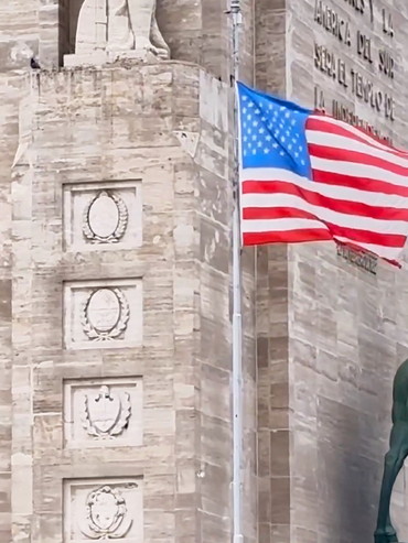 Rechazo de colectividades a limitar las banderas extranjeras del Monumento