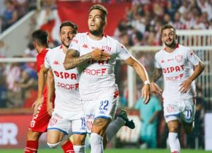 Unión recibió una oferta del Puebla por Franco Troyansky