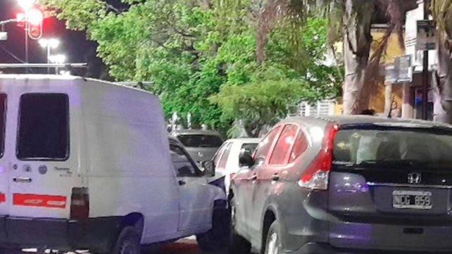 Paraná: un hombre murió tras chocar con tres vehículos
