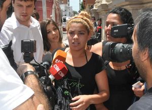 Kiara está con su familia y la bisabuela está preocupada por el destino de la nena