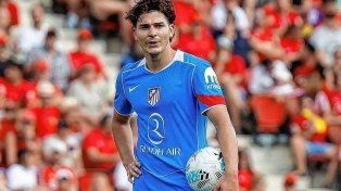 Julián Álvarez estalló contra Simeone tras el reemplazo: Siempre a mí.