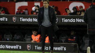 Javier Sanguinetti fue entrenador de Newells en la temporada 2022. Ganó el clásico en el Gigante con gol de Juanchón García.