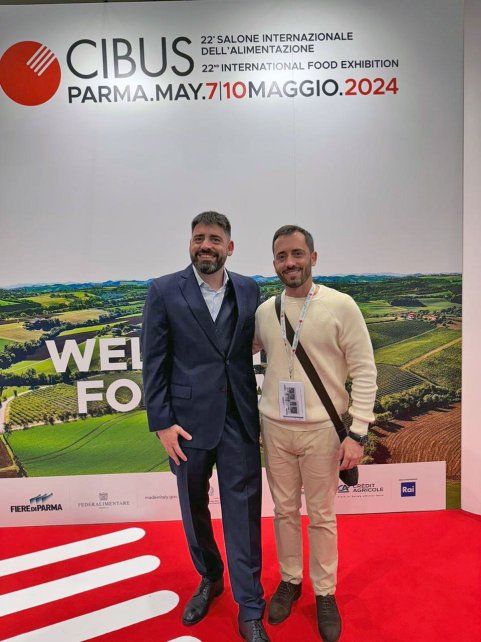 Luciano y Lelio Di Santo en la expo Cibus en Parma