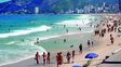 ¿conviene irse de vacaciones a brasil? cuanto sale pasar el dia en las playas