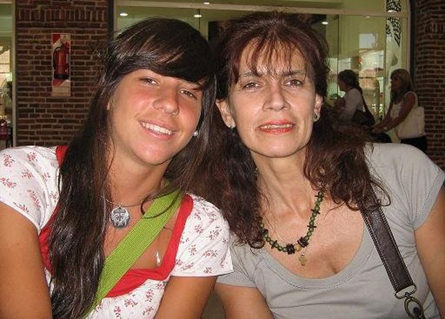 Recuerdo. Belén Luna (18) con su mamá