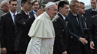 Estiman que un millón de argentinos llegaron a Paraguay para ver al Papa Francisco