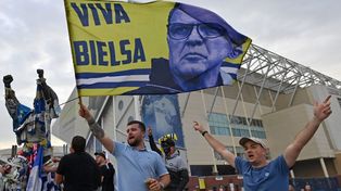 Bielsistas. A pesar de la salida del Loco por falta de resultados, los hinchas de Leeds lo bancaban.