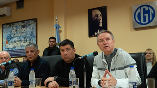 La CGT y las dos CTA (Trabajadores y Autónoma) realizaron este miércoles una conferencia de prensa para expresar su rechazo al proyecto de ley de tierras.