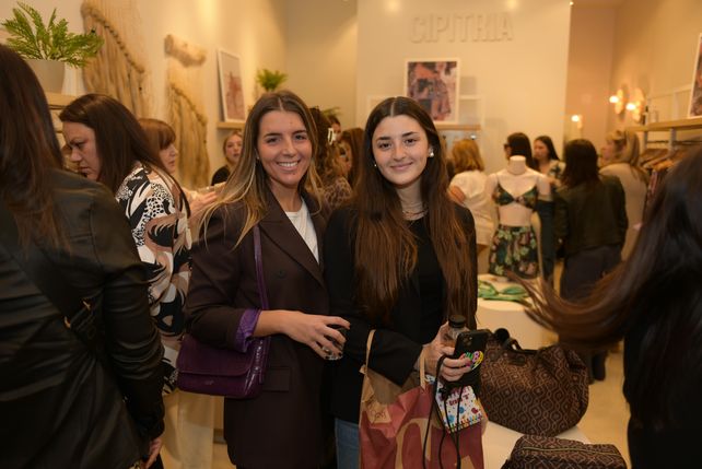 Mariana Moretti y Ana Schor &nbsp;