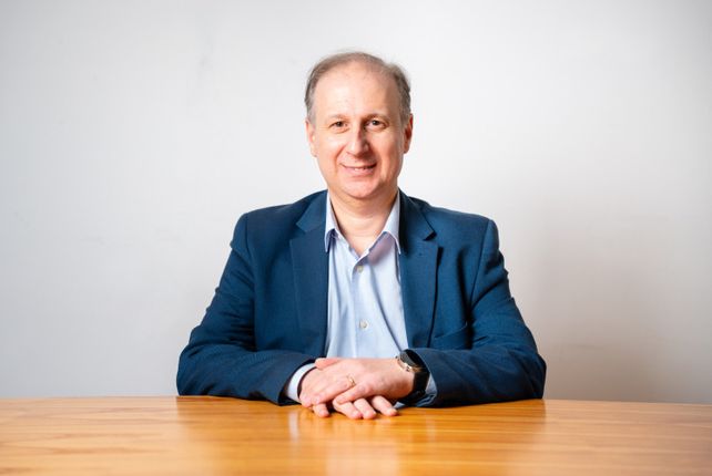 Pablo Cogliati, Contador Nacional y asesor de empresas familiares.
