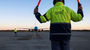 Llegan esta madrugada 3,5 millones de vacunas Moderna donadas por EE.UU
