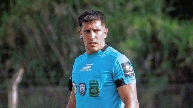 Manduca debuta como juez principal en la Primera Nacional.
