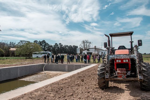 Inauguran la primera etapa del proyecto de tratamiento de efluentes del tambo en Veterinarias