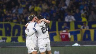 Vélez festejó en Córdoba ante Boca y pasó a la final