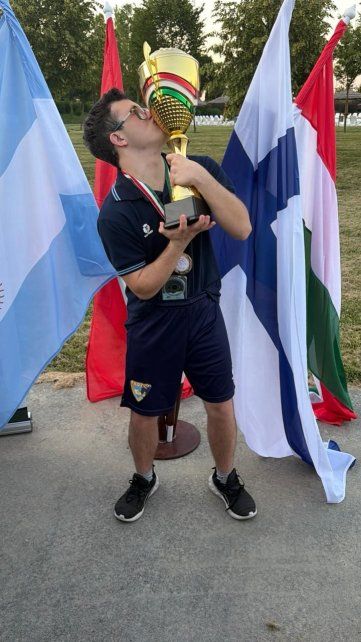 Para Bauti la copa se mira y no se toca. El cañadense jugó todos los partidos de titular.