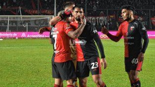 Colón acelera gestiones para acordar con Espínola y levantar la inhibición en FIFA