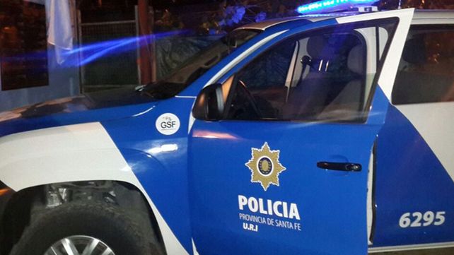 Un joven tiró una piedra a un móvil policial, lo dañó y ahora deberá pagar dos mil pesos