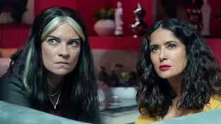En la ficción, el personaje de Annie Murphy es interpretado por una versión digitalizada de Hayek.