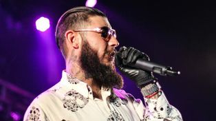 Encontraron droga en un colectivo del cantante Ulises Bueno