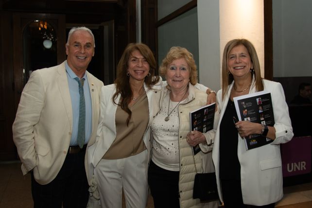 Sergio Hiskin, María Montanari, Lidia Triberos y Laura Fornasiero