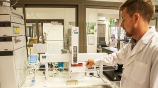 Becario y Conicet financiarán becas doctorales a profesionales entrerrianos