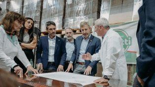 Rogelio Frigerio entregó financiamiento del CFI a productores lácteos para realizar mejoras en sus emprendimientos.