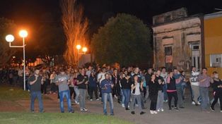 Con una flor y en silencio Seguí volverá a pedir Justicia para Julio Trossero