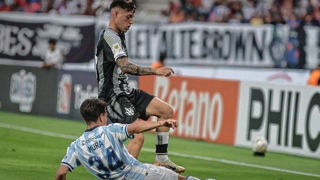 Racing jugó en Santiago del Estero ante el Ferroviario.