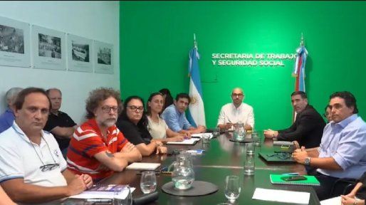 Vuelve la negociación entre el gobierno y los gremios estatales y docentes