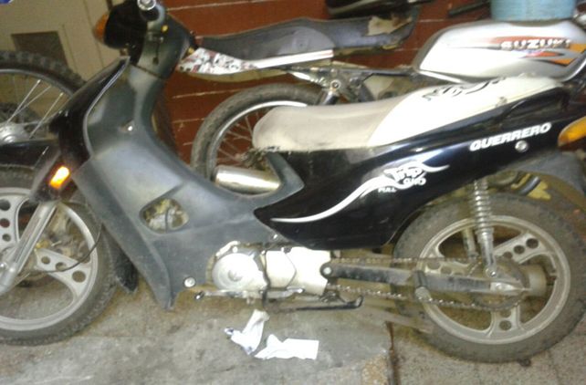 Detienen en el centro de Santa Fe a un menor con un moto robada