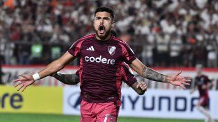 Paulo Díaz marco para River, el único gol del partido en Lima.