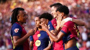 Festival de fútbol y goles de Barcelona frente al Valladolid