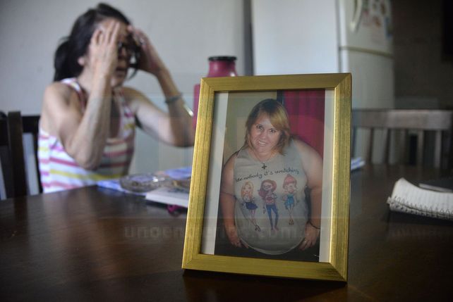 A la víctima la asesinaron de un disparo en la cabeza y desmembraron el cuerpo que fue arrojado en el Parque Varisco. La madre de la víctima del femicidio espera que alguien aporte información para poder tener un poco de paz.
