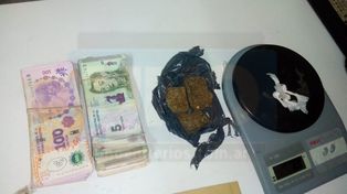 Detenidos con drogas y dinero en un control policial en ruta