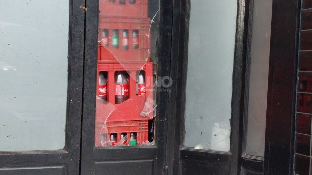 Un joven robó el bar Le Chat en Candioti Sur