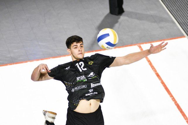 Normal 3 ganó sus dos compromisos de local y se prepara para dar pelea en los cuartos de final de la Liga Masculina.