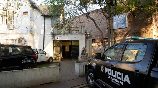 Los policías de la comisaría 10º participaron de la incriminación a dos personas por una balacera para favorecer a una banda criminal.&nbsp;